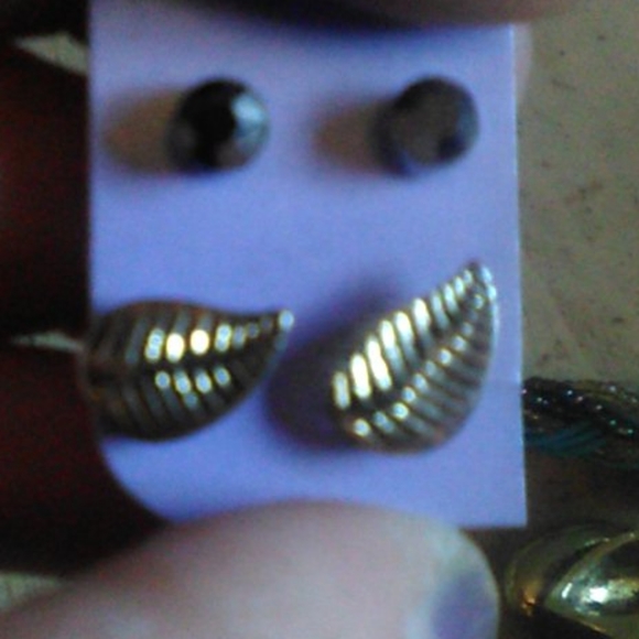 Elephant necklace bundle - Picture 9 of 13